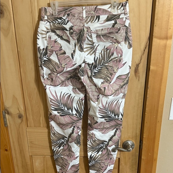 LASCANA Floral Print Pants with Pink and Brown Leaves - Picture 3 of 4